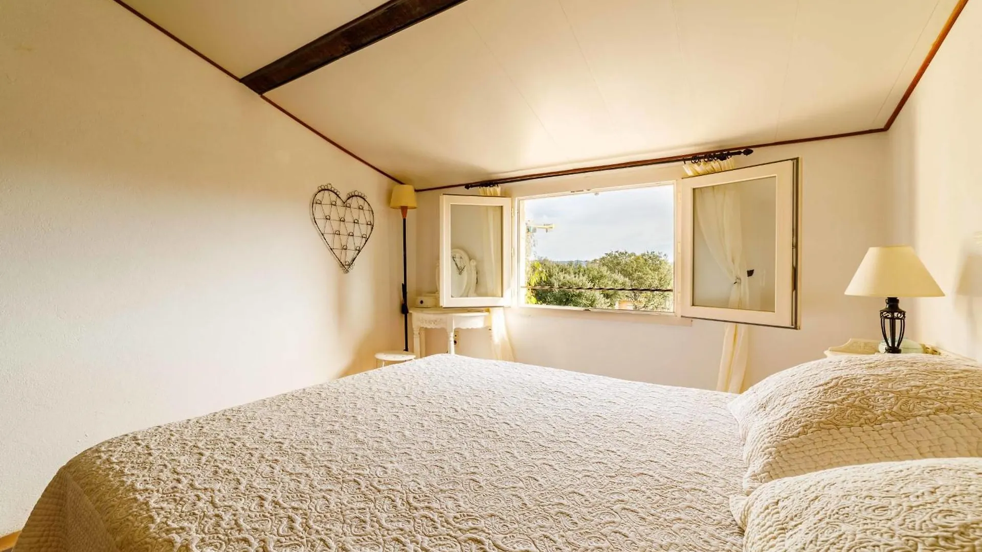 Spacious Semidetached House With Garden & Terrace Grimaud 0*,