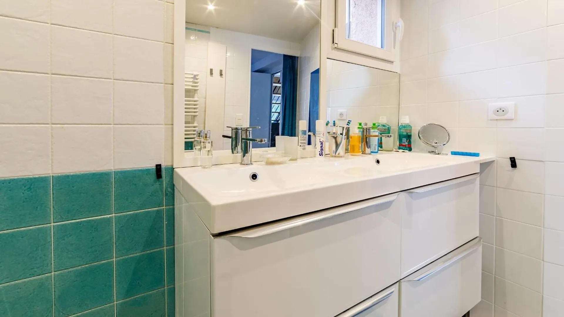 Spacious Semidetached House With Garden & Terrace Grimaud 0*,