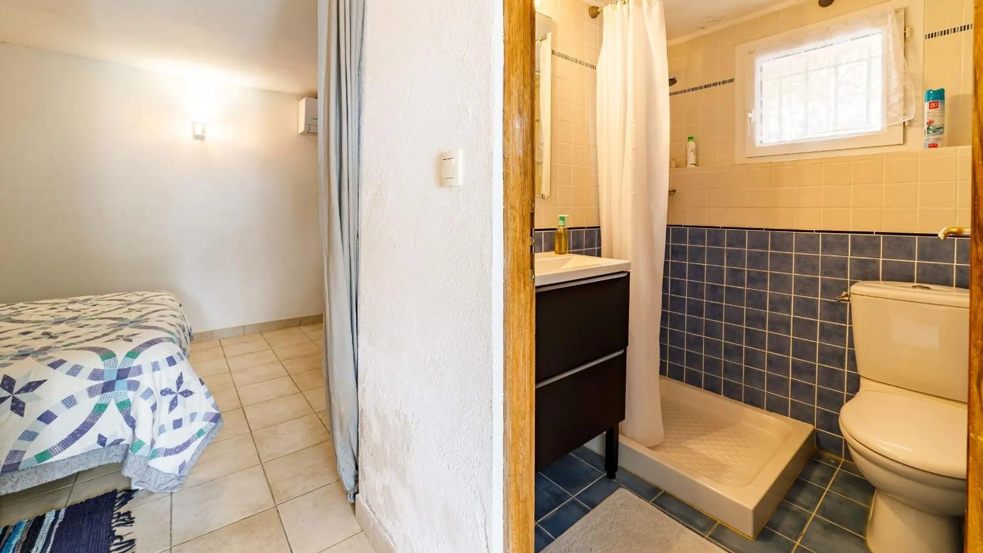 Spacious Semidetached House With Garden & Terrace Grimaud