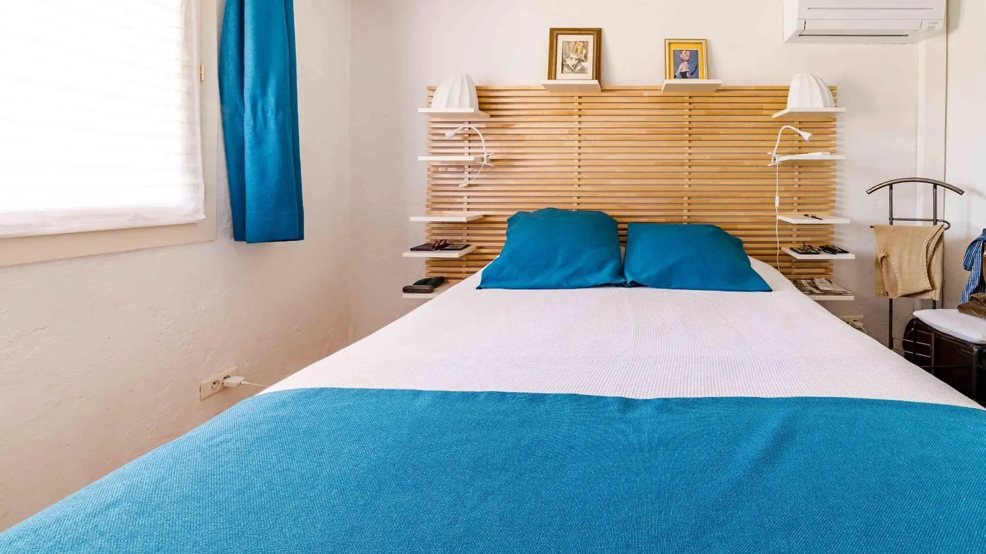 Σπίτι διακοπών Spacious Semidetached House With Garden & Terrace Grimaud Γαλλία