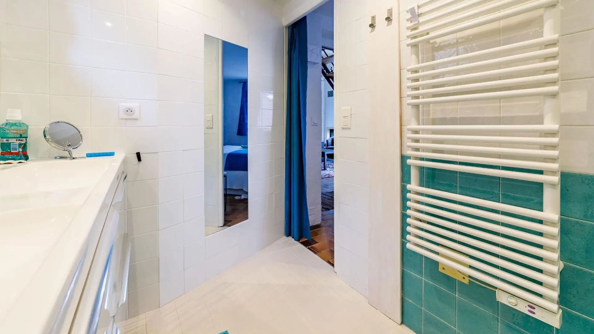 Σπίτι διακοπών Spacious Semidetached House With Garden & Terrace Grimaud Γαλλία